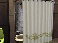 Aziatische stiefmoeder neukt haar stiefzoon's lul in haar kamer