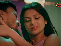 Sajani 2: Μια σέξι ταινία Desi Bhabhi