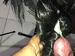 Sensual hairplay and climax on scalp fetish