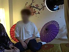 Massagem com óleo Kasumi Tsukinos e gozada interna em 3D