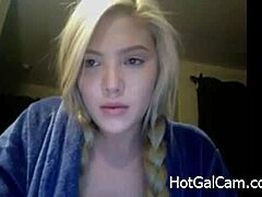 Amateur blonde sister fingers herself on webcam for your viewing pleasure